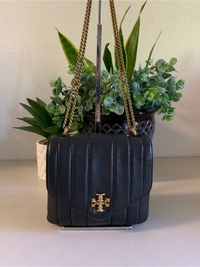👜💕 Tory Burch Black Quilted Leather Chain Shoulder Bag
